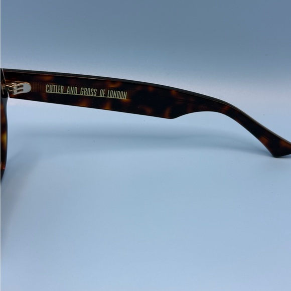 NIB Cutler and Gross Tortoise Shell Sunglasses - Picture 5 of 9